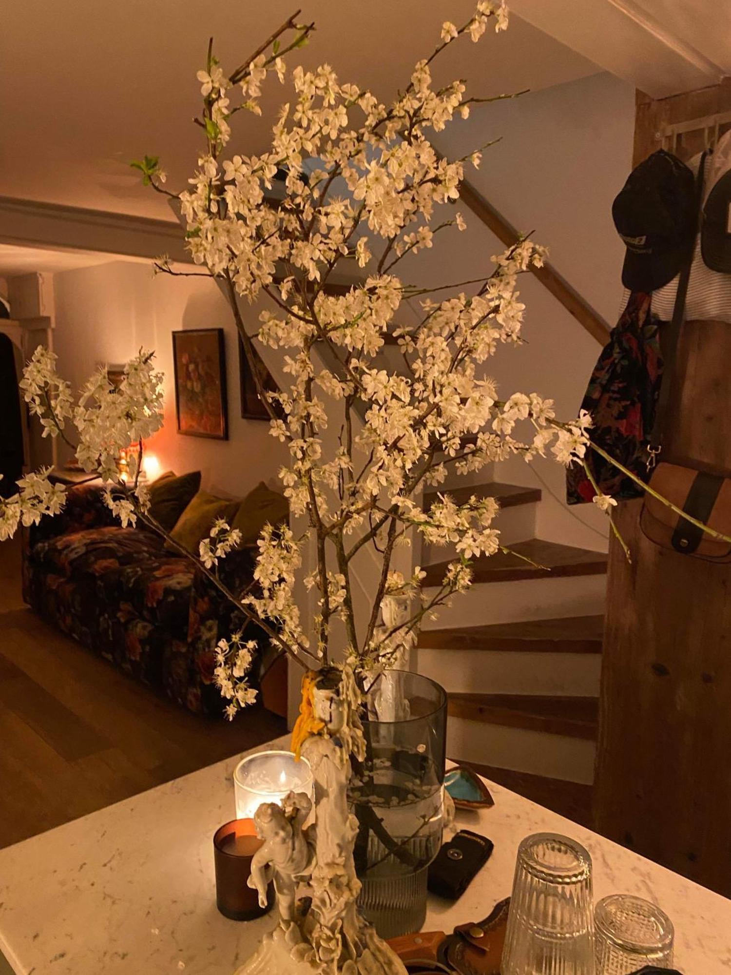 Stylish & Cosy Boutique Townhouse 1 Bedroom, 1 Sofa Bed - Sleeps 4 Христчёрч Экстерьер фото